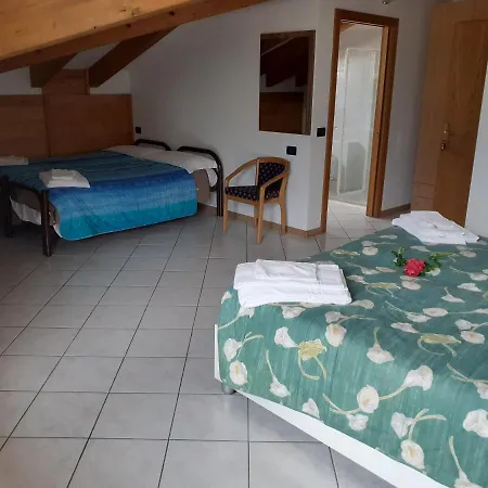 Aurora Hotel 3*